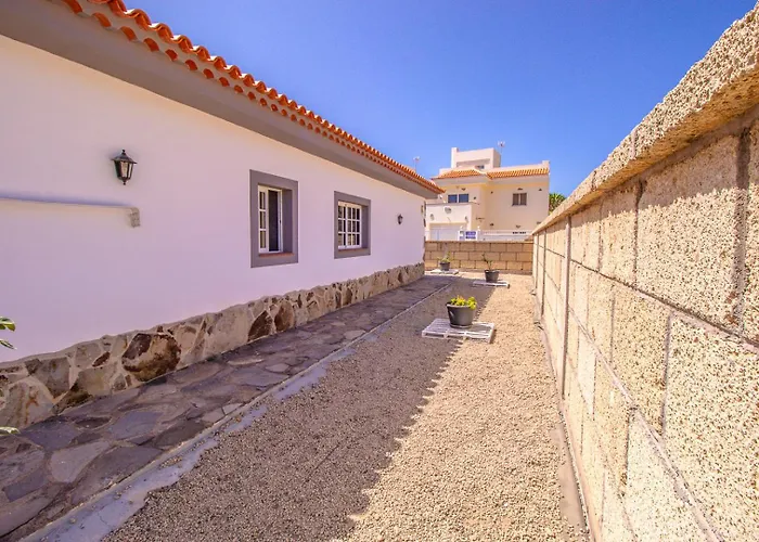 Alta Villa
